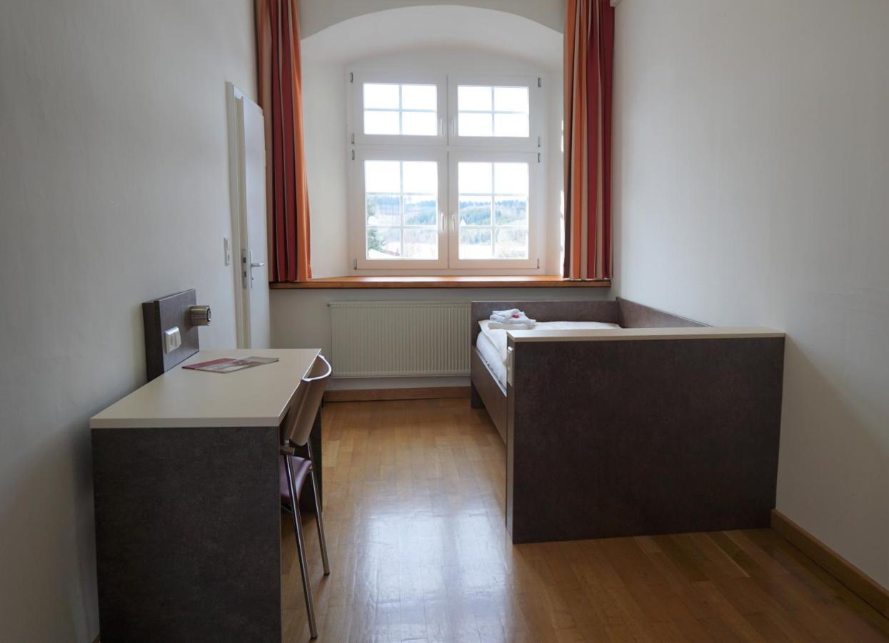 Hotel Jugendhaus St. Norbert à Rot an der Rot Extérieur photo